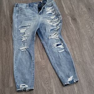 American Eagle high destruction jeans
